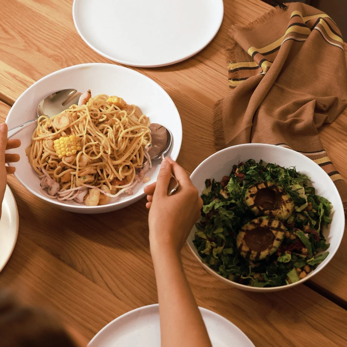 Low Serving Bowls - Image 17