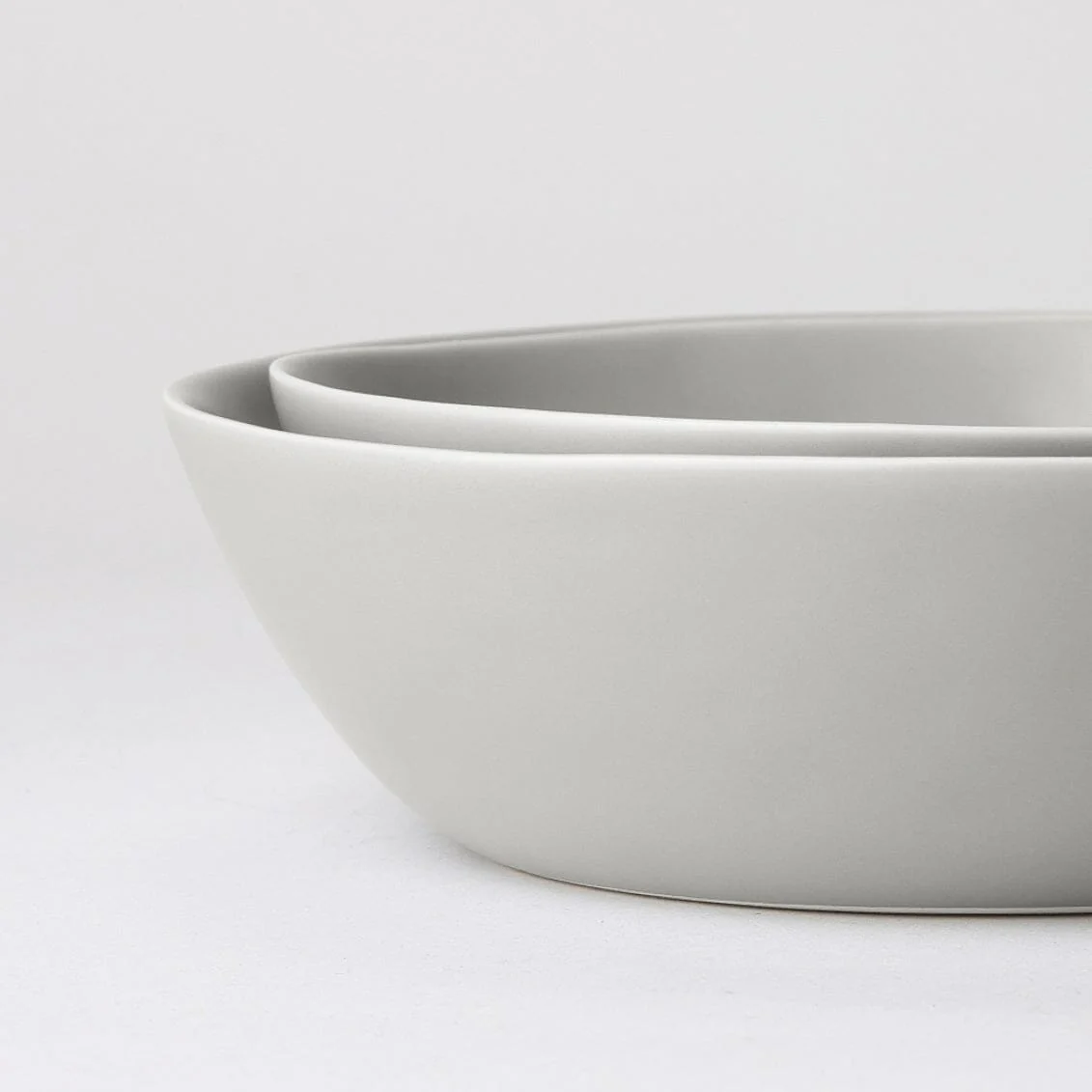 Low Serving Bowls - Image 8